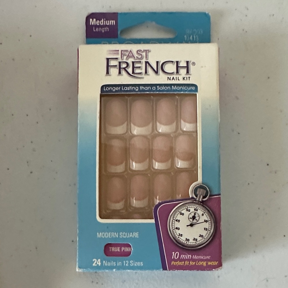 Broadway French Tip Nails – True Pink – Express Nail Kit